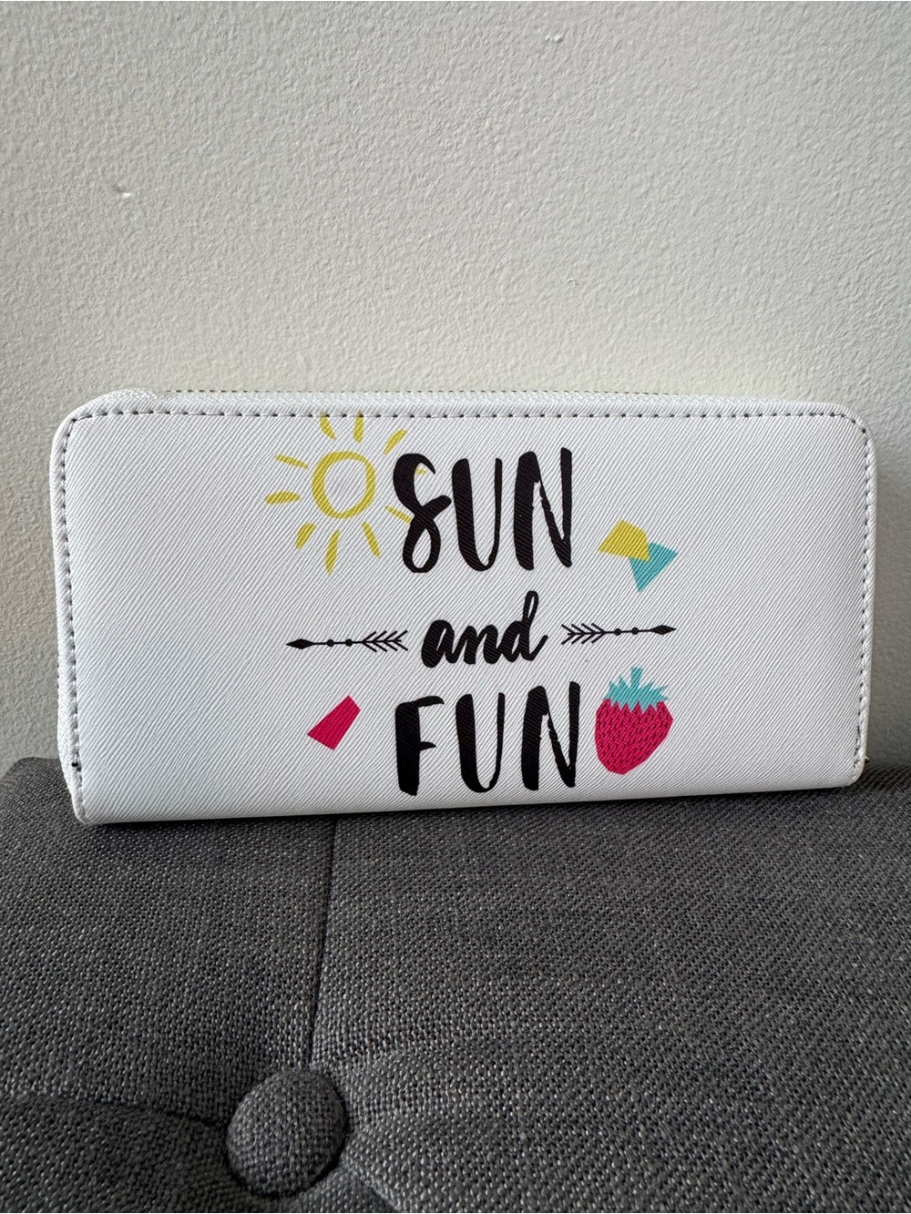 White "Sun and Fun" Zip Wallet with Colorful Graphics